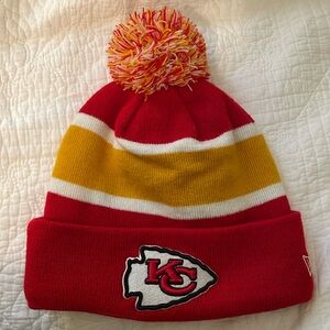 Kansas City Chiefs pompom winter hat